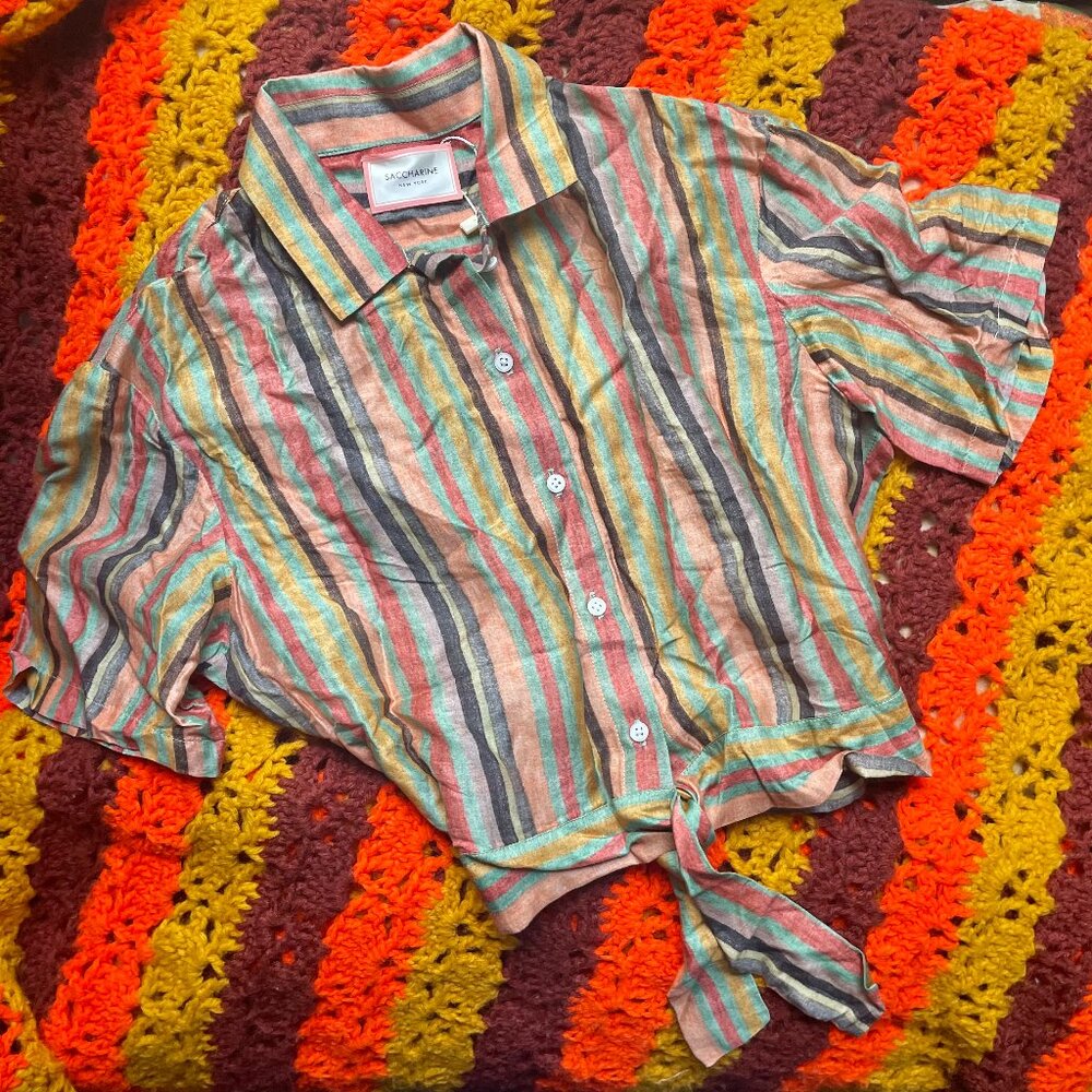 NWT retro multi color stripe short sleeve collared button up blouse